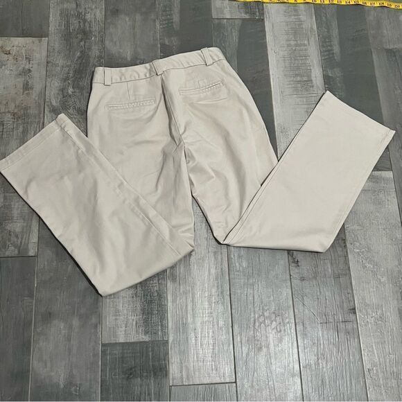 Dockers Women Nina Tan Pants Classic Fit Wrinkle Free Basic Kkakis Pant Sz 4 - Picture 7 of 7